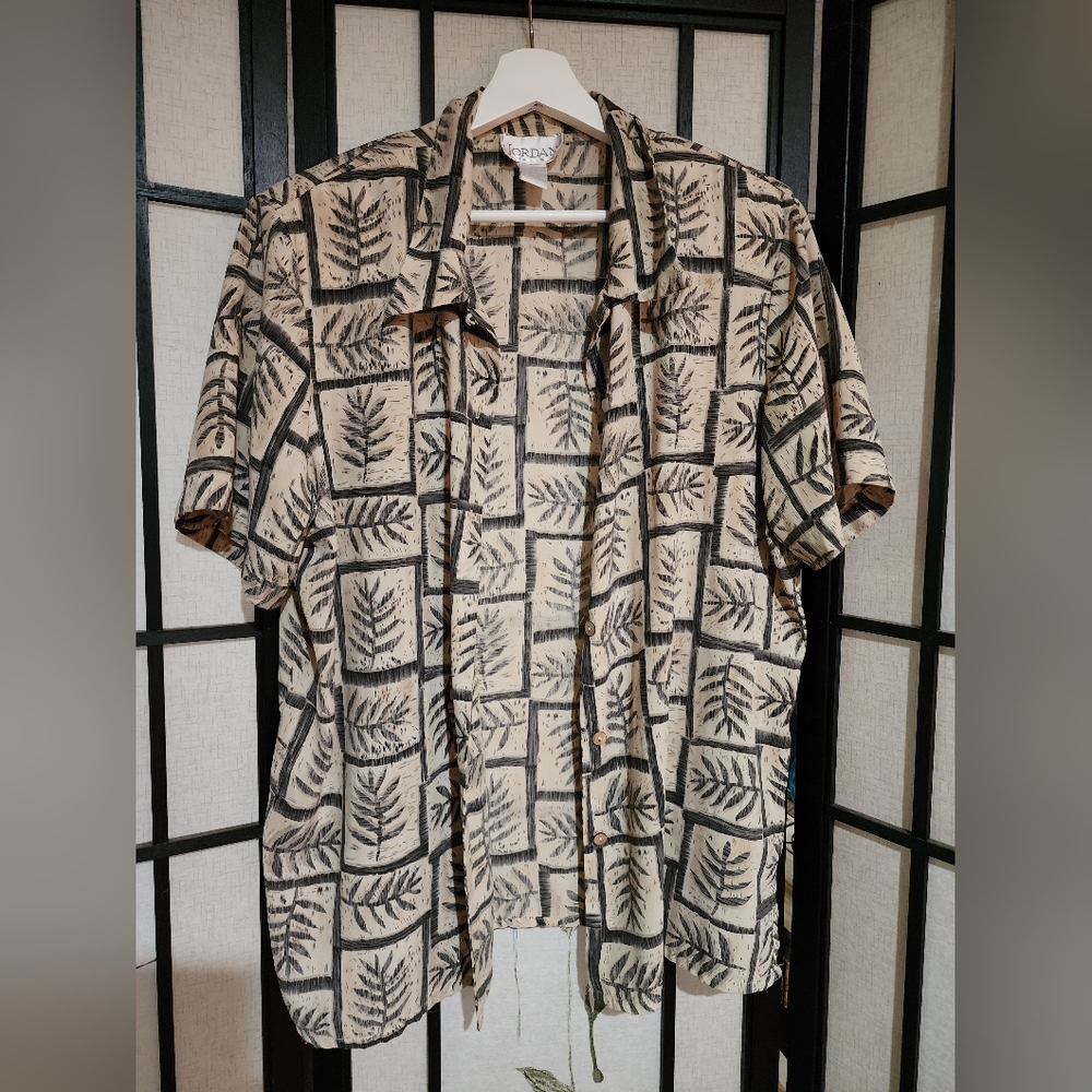 Jordan Men's Palm Print Shirt - Black and Cream /w Shoulder Pads Size XL